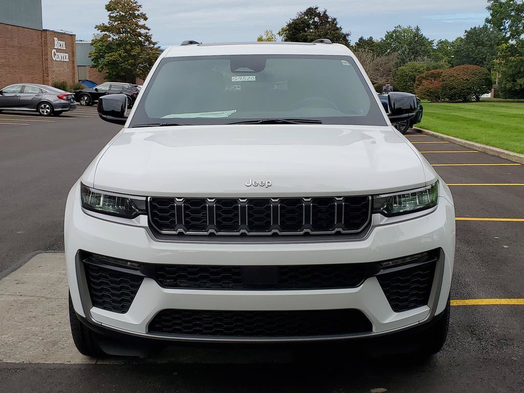 New 2027 Jeep Grand Cherokee