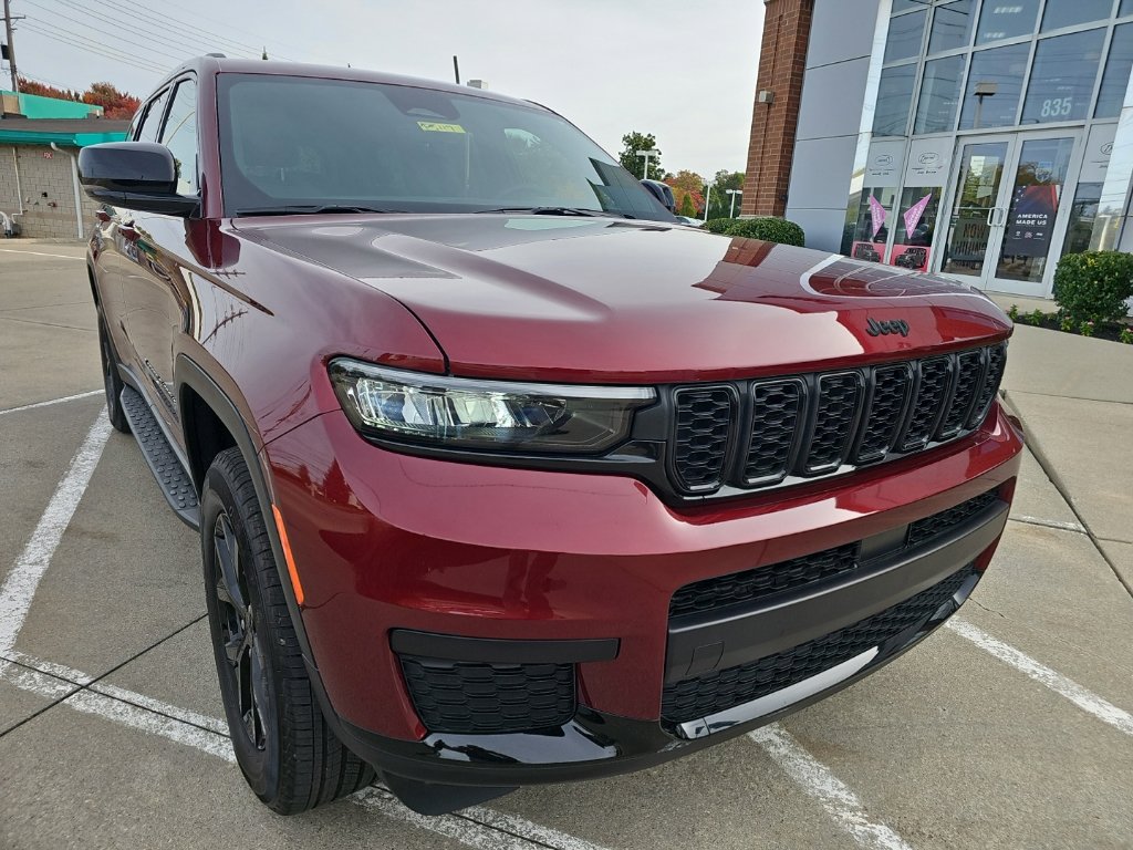 Certified 2025 Jeep Grand Cherokee L Altitude X SUV