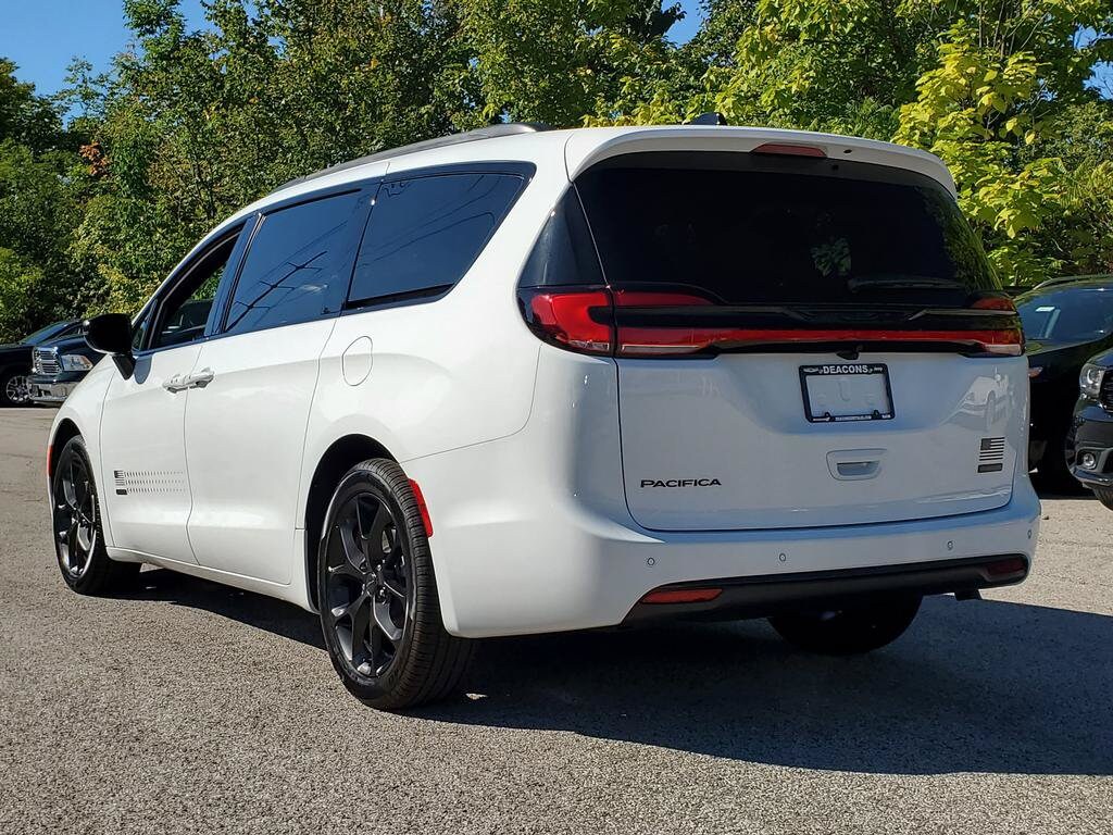 New 2027 Chrysler Pacifica