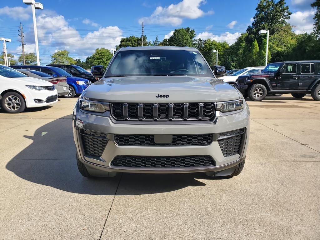 New 2027 Jeep Grand Cherokee