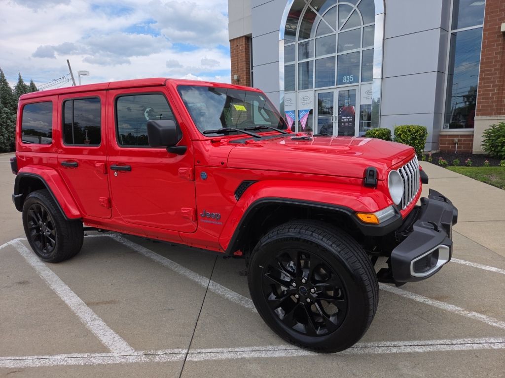 Certified 2025 Jeep Wrangler Sahara 4xe SUV