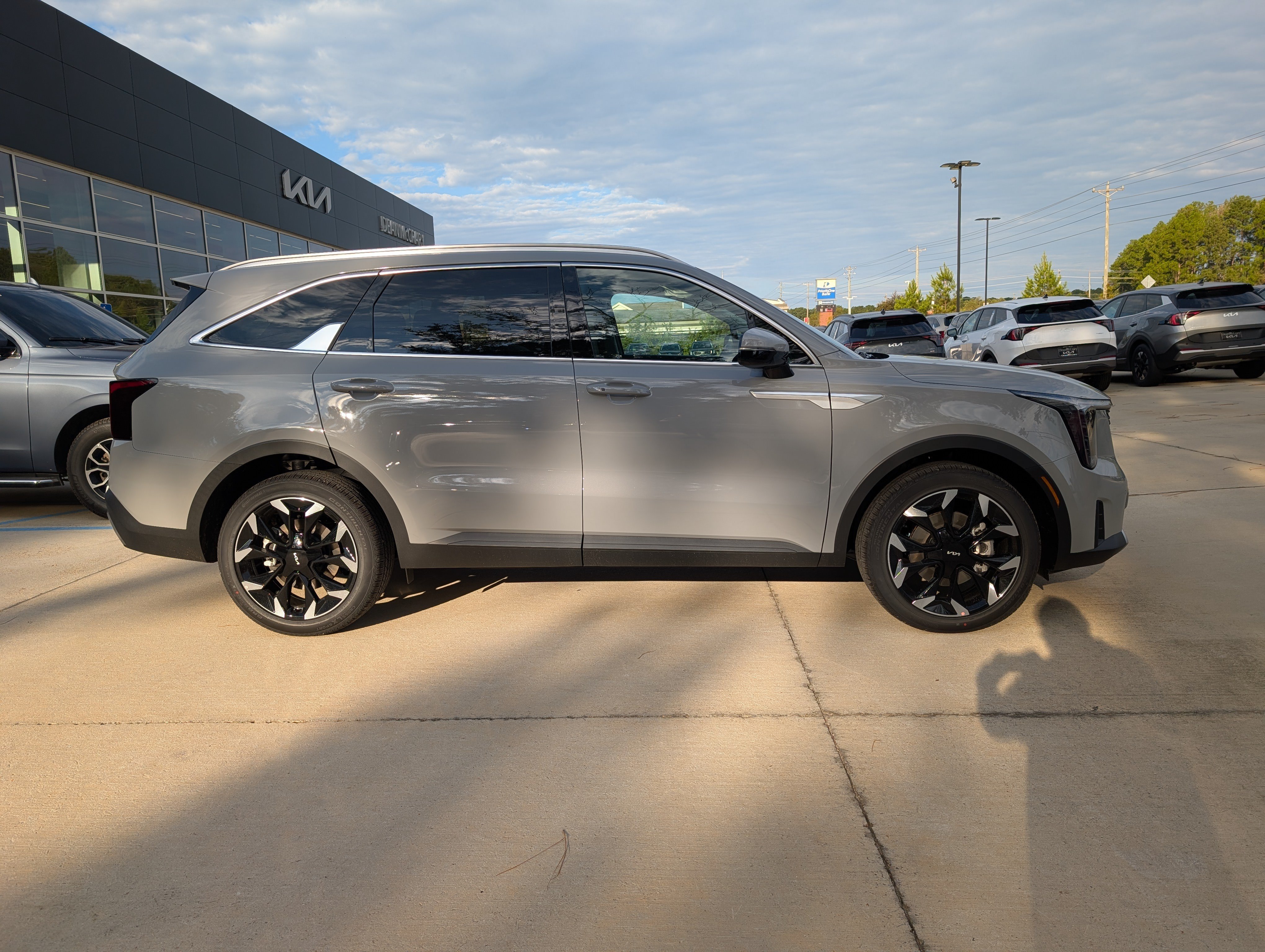 New 2026 Kia Sorento EX SUV