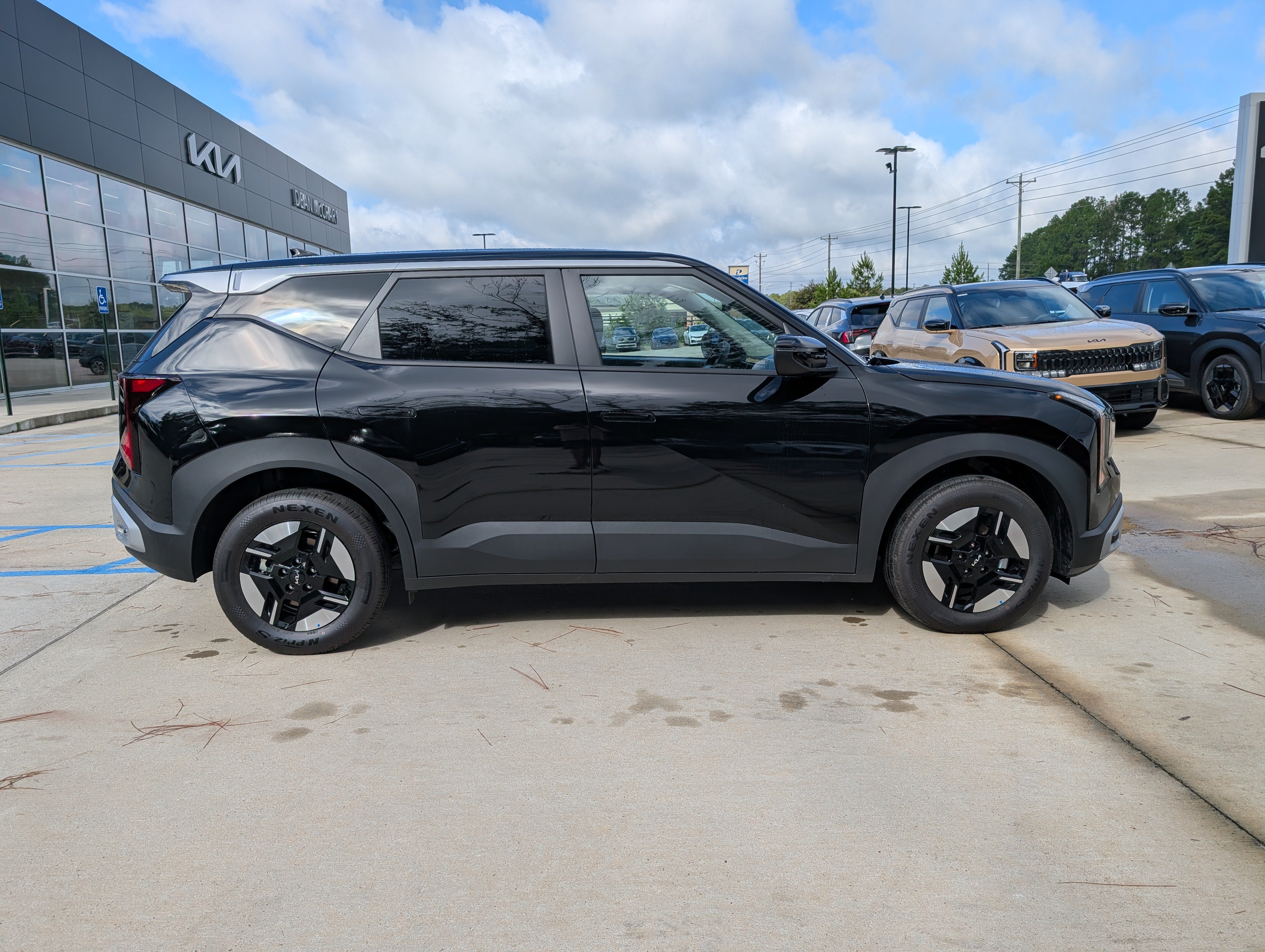 New 2027 Kia Seltos LX SUV