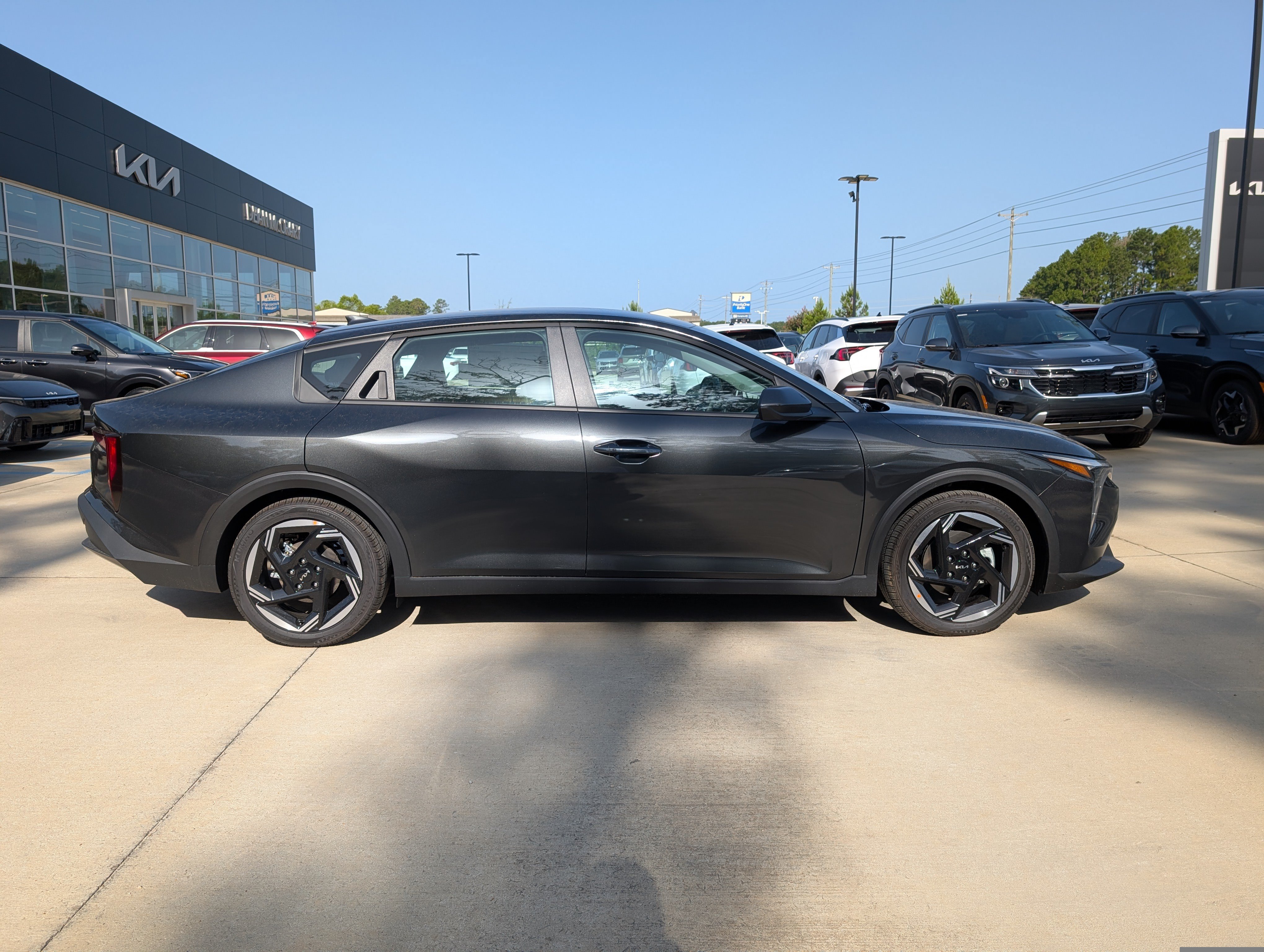 New 2026 Kia K4 EX Sedan