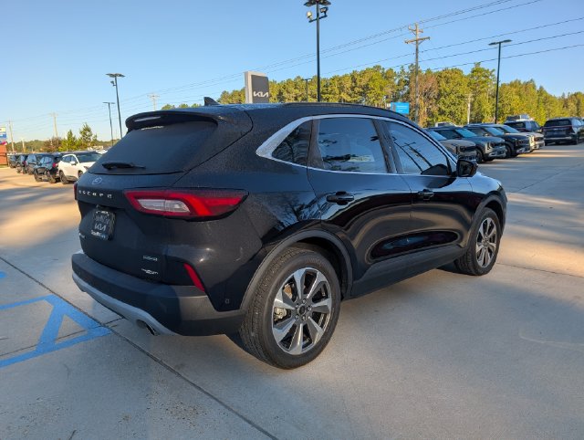 Used 2024 Ford Escape Hybrid Platinum SUV