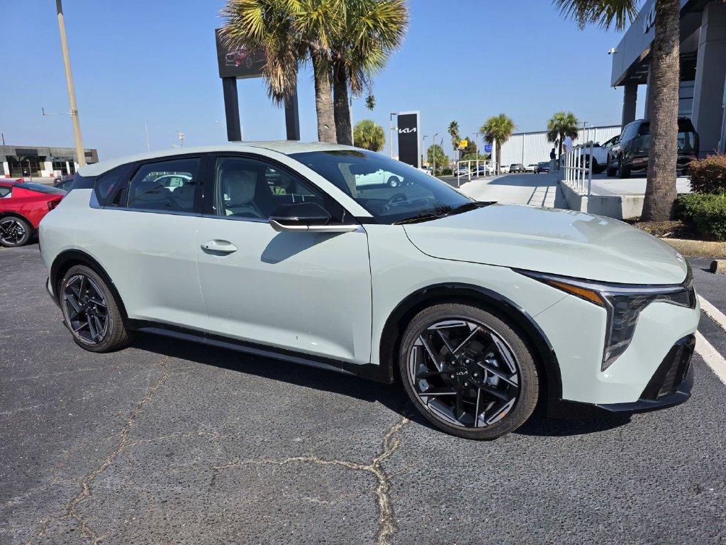  Kia K4