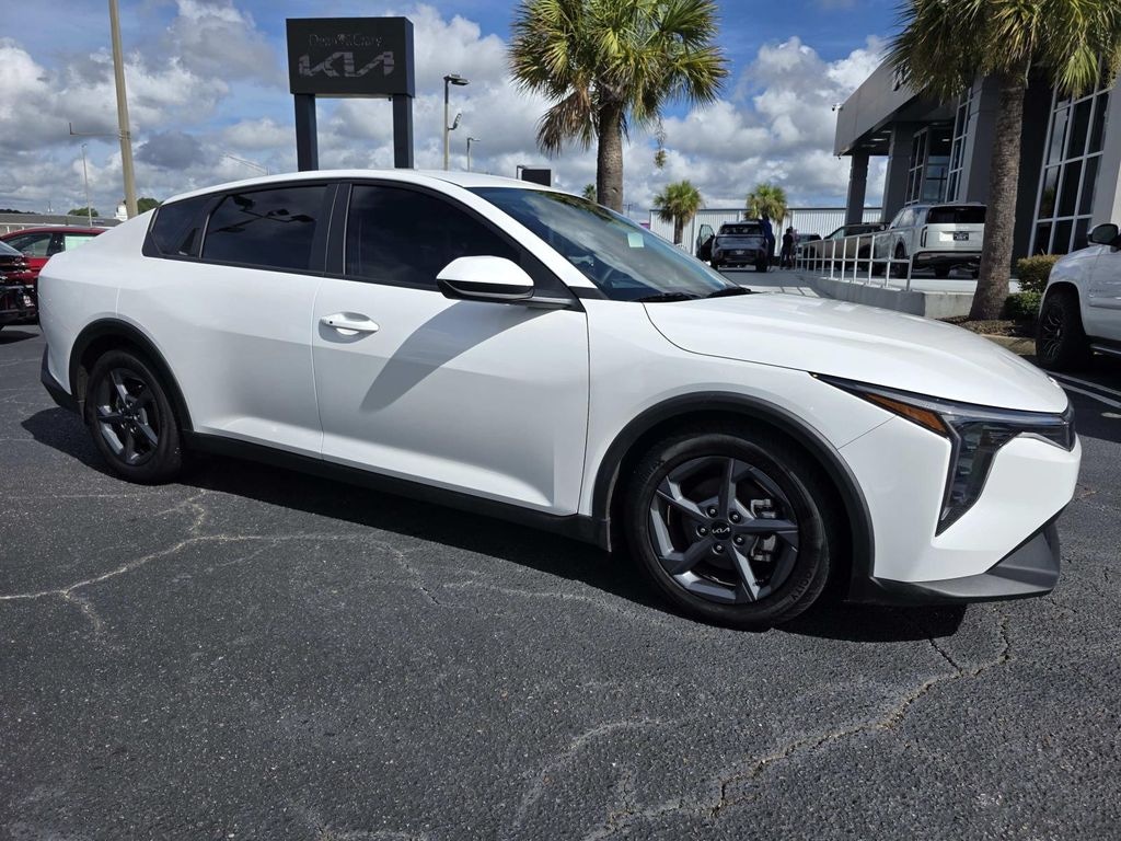 Used 2025 Kia K4 LXS Sedan