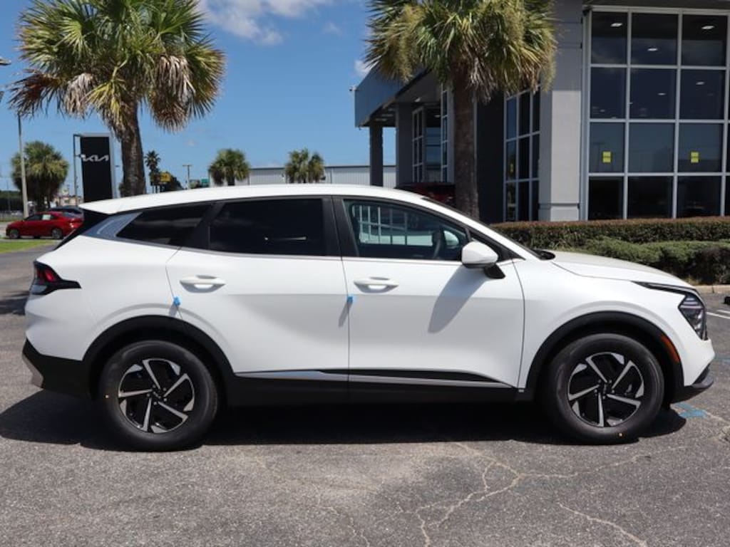 Used 2025 Kia Sportage Hybrid LX SUV