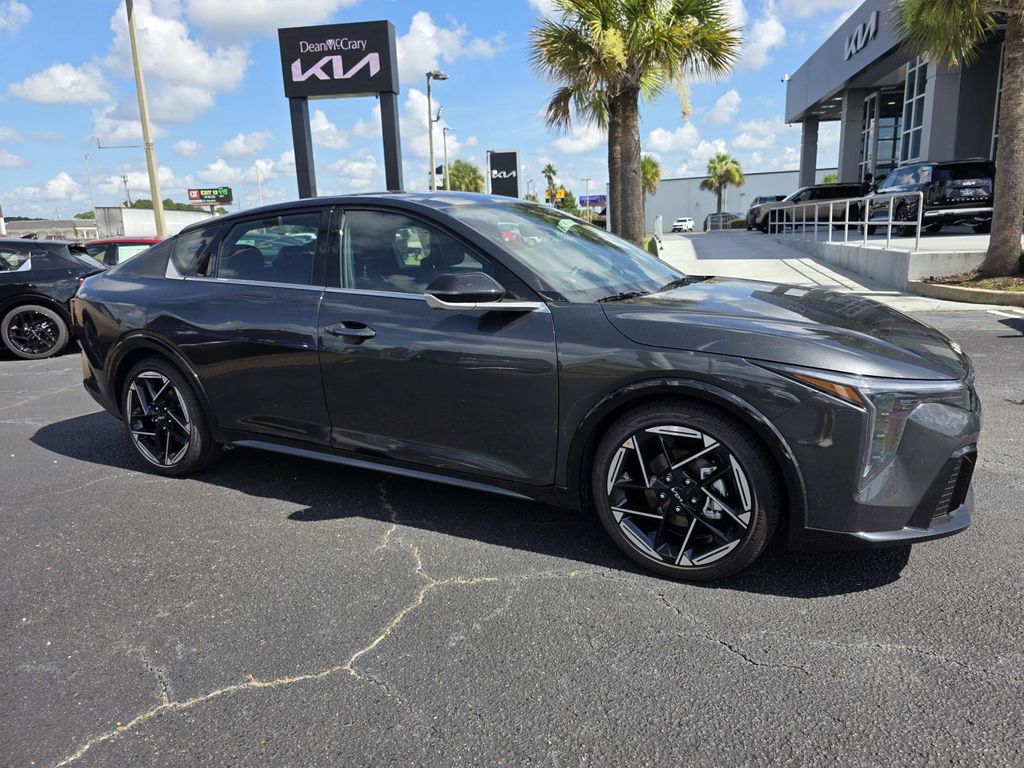 2026 Kia K4