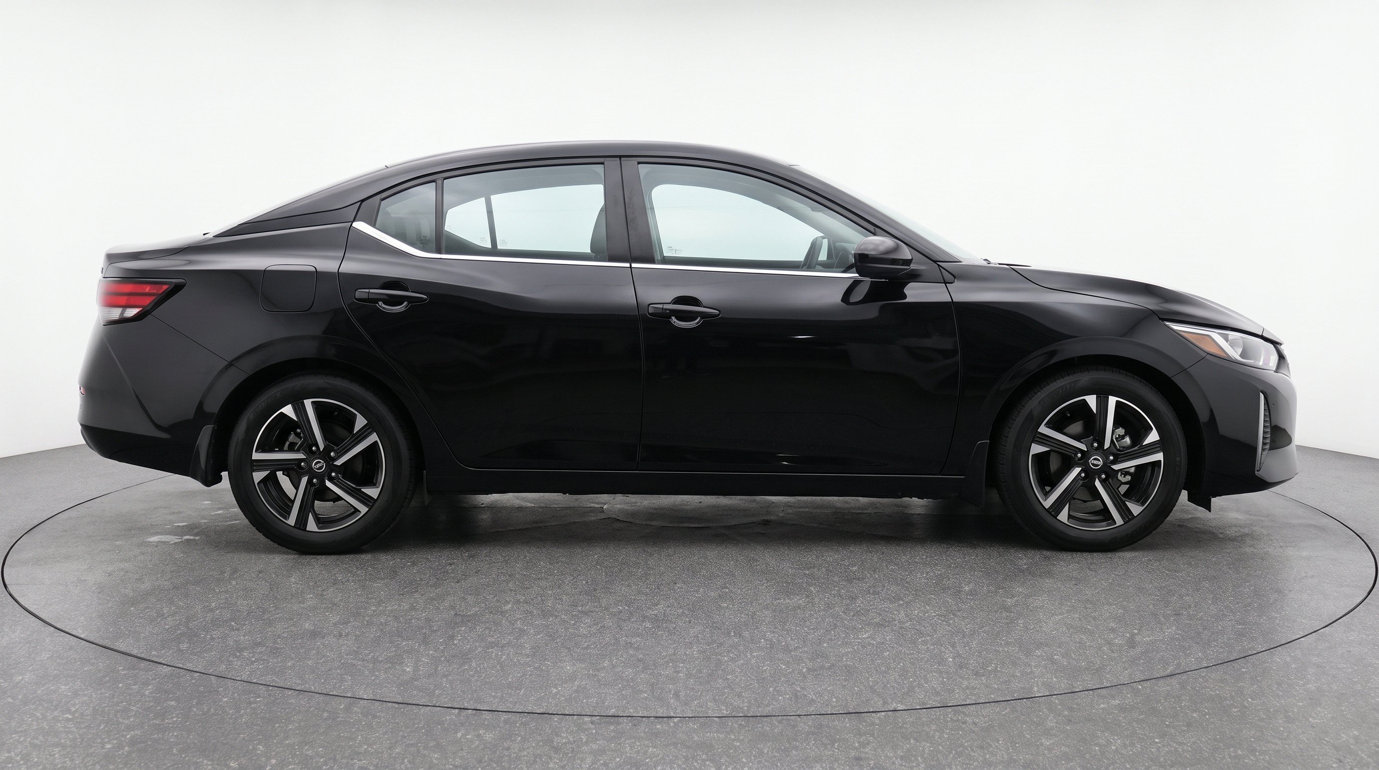 Thumbnail: 2025 Nissan Sentra - 10