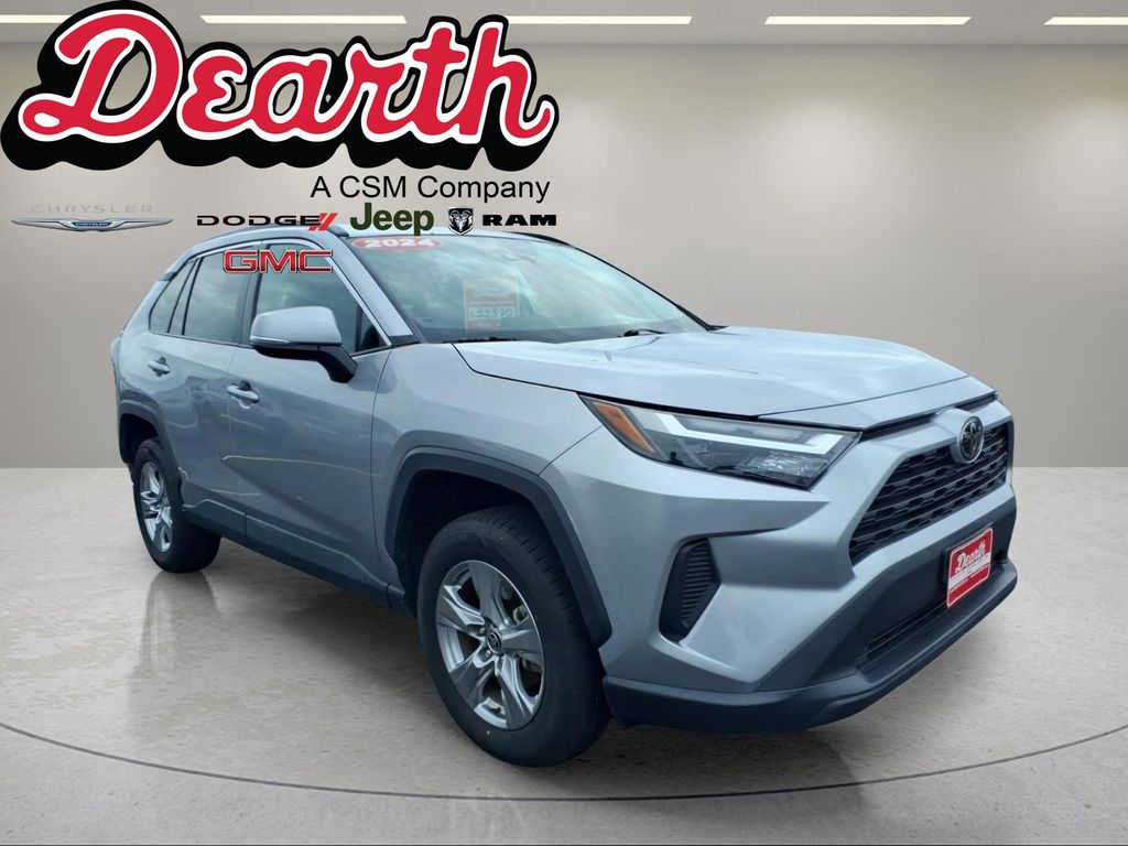 2024 Toyota RAV4 XLE