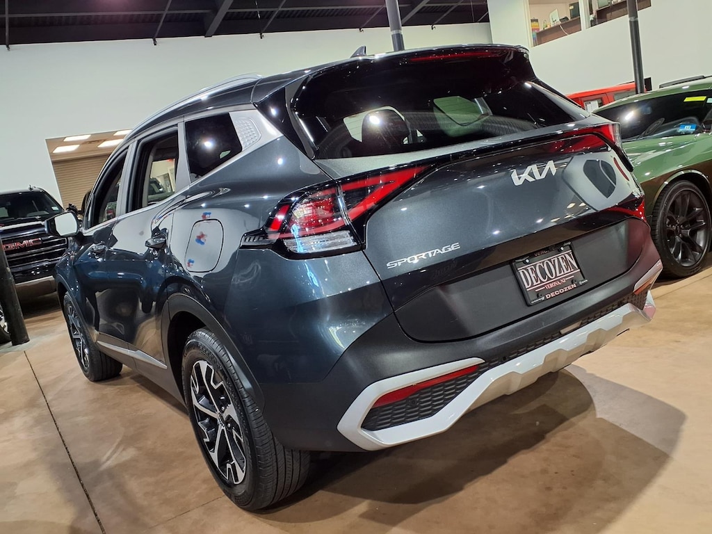 Used 2024 Kia Sportage EX AWD EX SUV