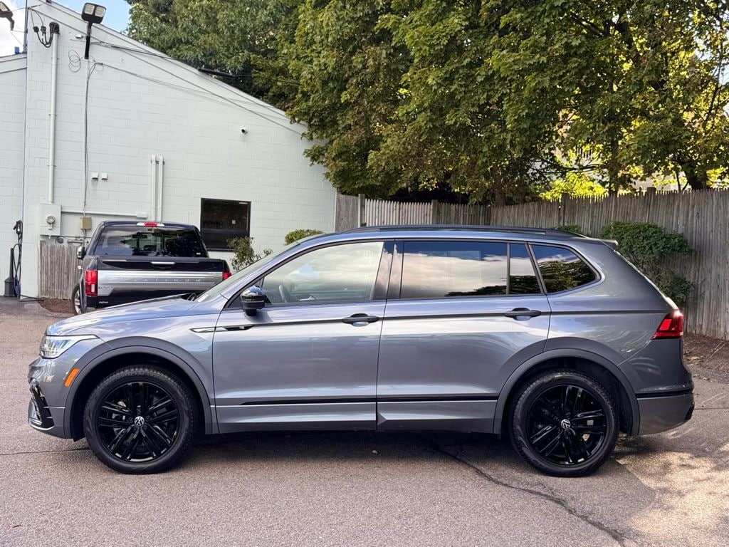 Used 2022 Volkswagen Tiguan 2.0T SE R-Line Black SUV