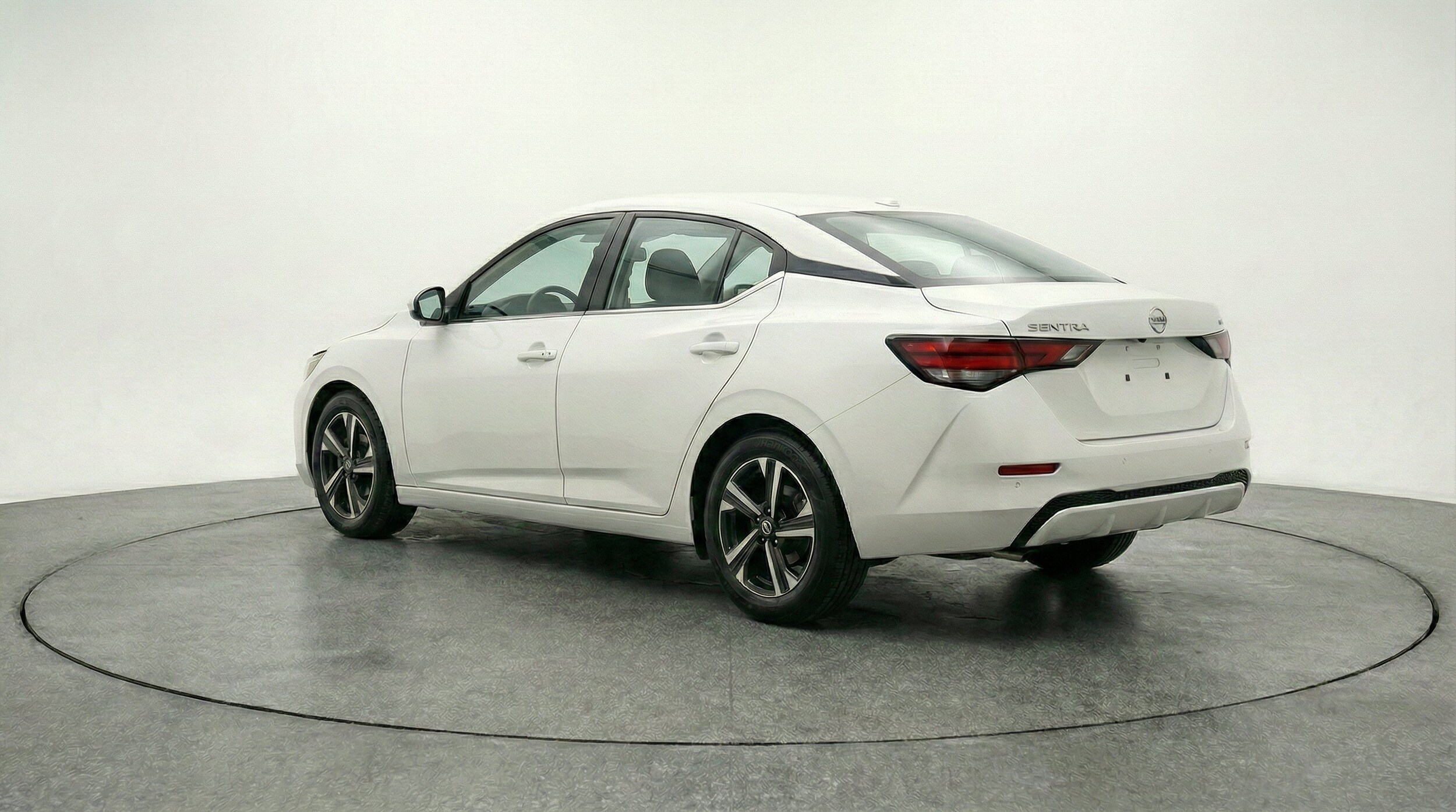 Thumbnail: 2025 Nissan Sentra - 6