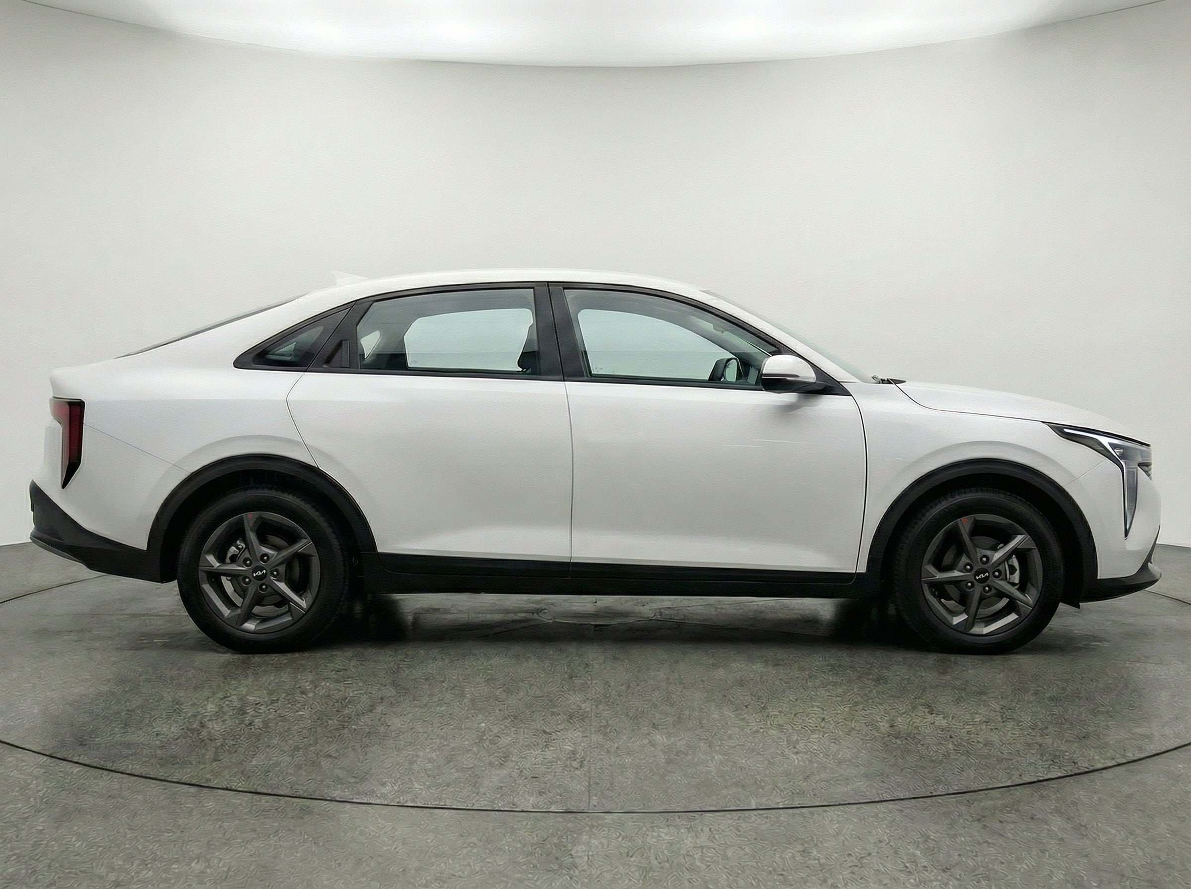 Thumbnail: 2025 Kia K4 - 11