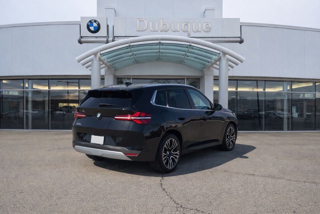 2026 BMW X3 30 - Photo 16