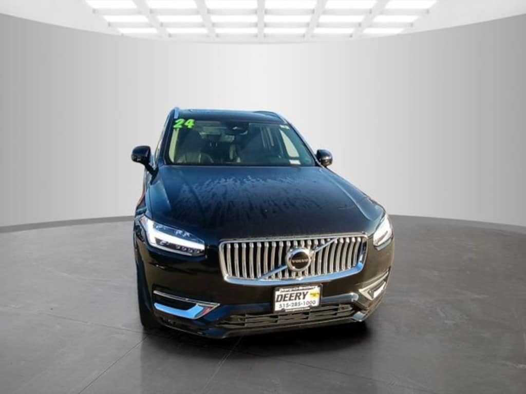 Used 2024 Volvo XC90 Core Bright Theme SUV
