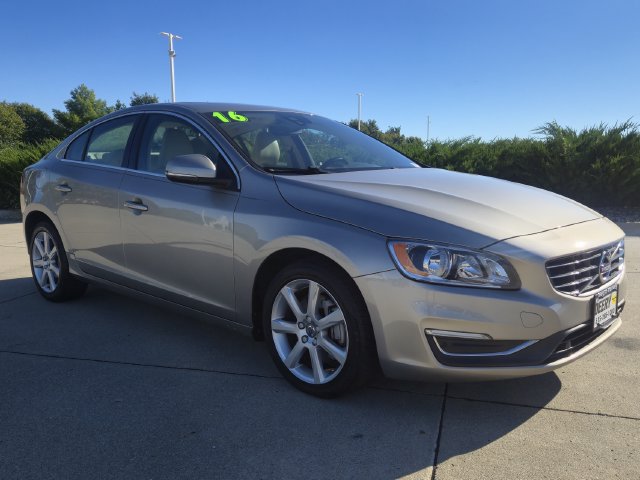 2016 Volvo S60