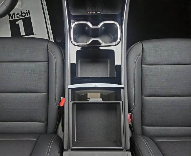 2027 Chevrolet Traverse LT - Photo 27