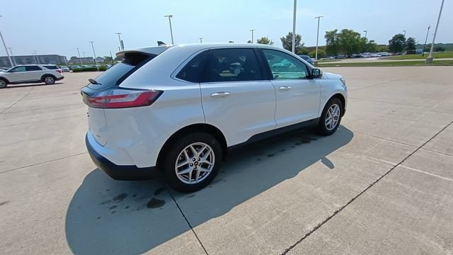 2024 Ford Edge SEL - Photo 11