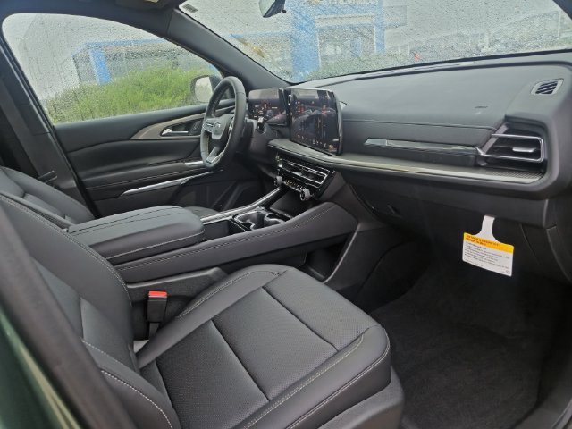 2027 Chevrolet Traverse LT - Photo 32