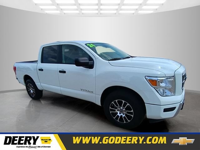 2024 Nissan Titan