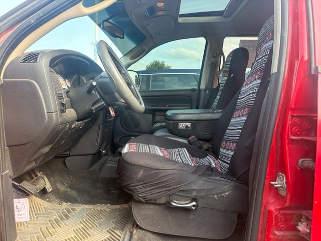 Used 2005 Dodge Ram 1500 Pickup SLT with VIN 1D7HU18D95S142286 for sale in Iowa City, IA