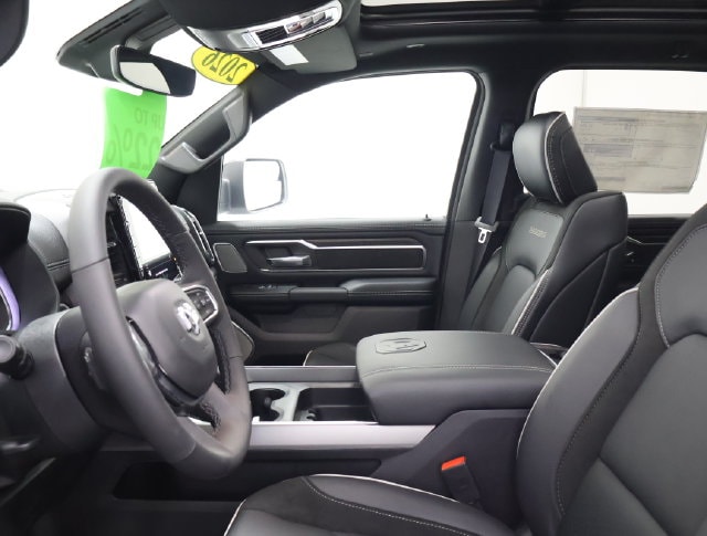 2026 RAM 1500 Laramie - Photo 13