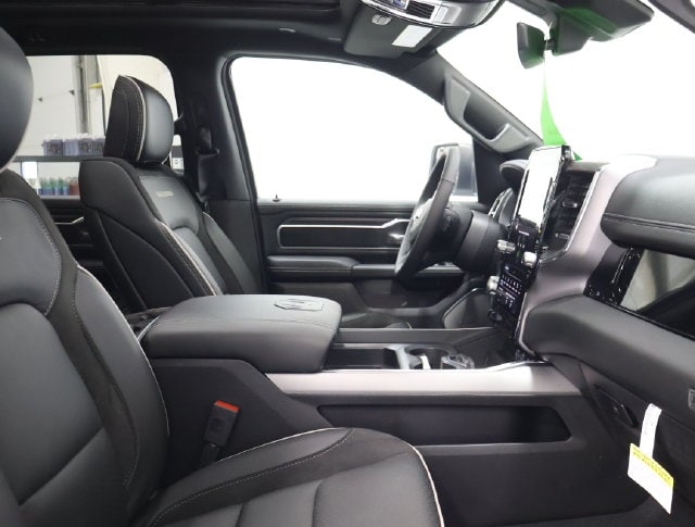 2026 RAM 1500 Laramie - Photo 21