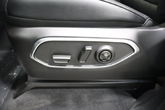 2026 Jeep Grand Wagoneer Limited Reserve - Photo 13