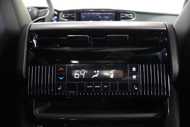 2026 Jeep Grand Wagoneer Limited Reserve - Photo 17