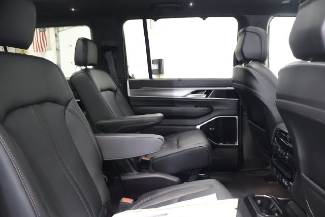 2026 Jeep Grand Wagoneer Limited Reserve - Photo 16