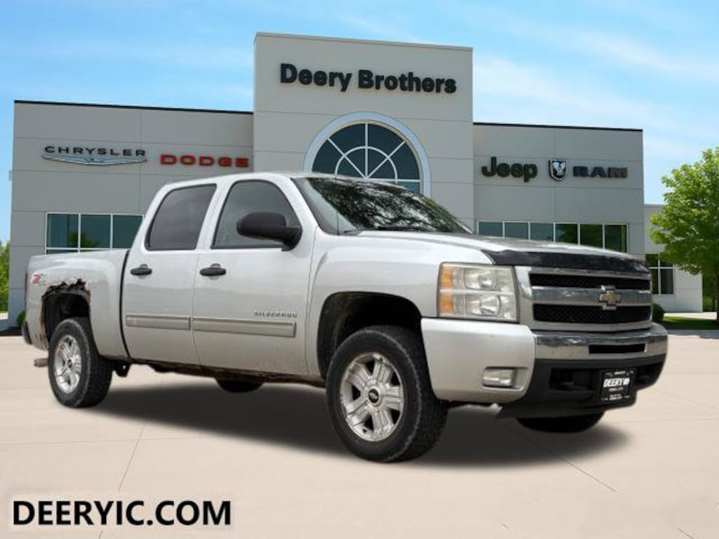 Used 2011 Chevrolet Silverado 1500 LT 4x4 Truck