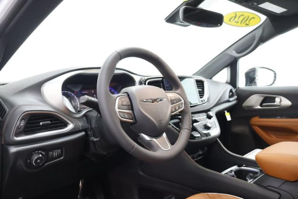 New 2026 Chrysler Pacifica Pinnacle Passenger Van
