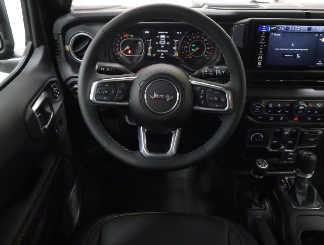 New 2027 Jeep Wrangler 4-DOOR SAHARA Sport Utility