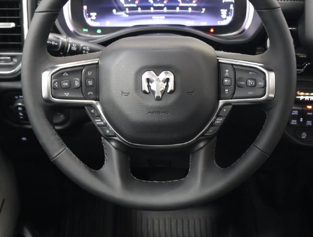2026 RAM 1500 Laramie - Photo 17