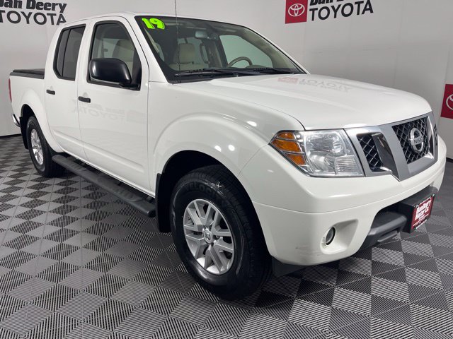 Used 2019 Nissan Frontier SV Truck Crew Cab