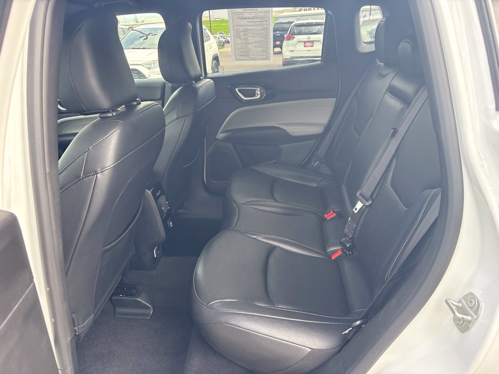 2025 Jeep Compass Limited - Photo 12