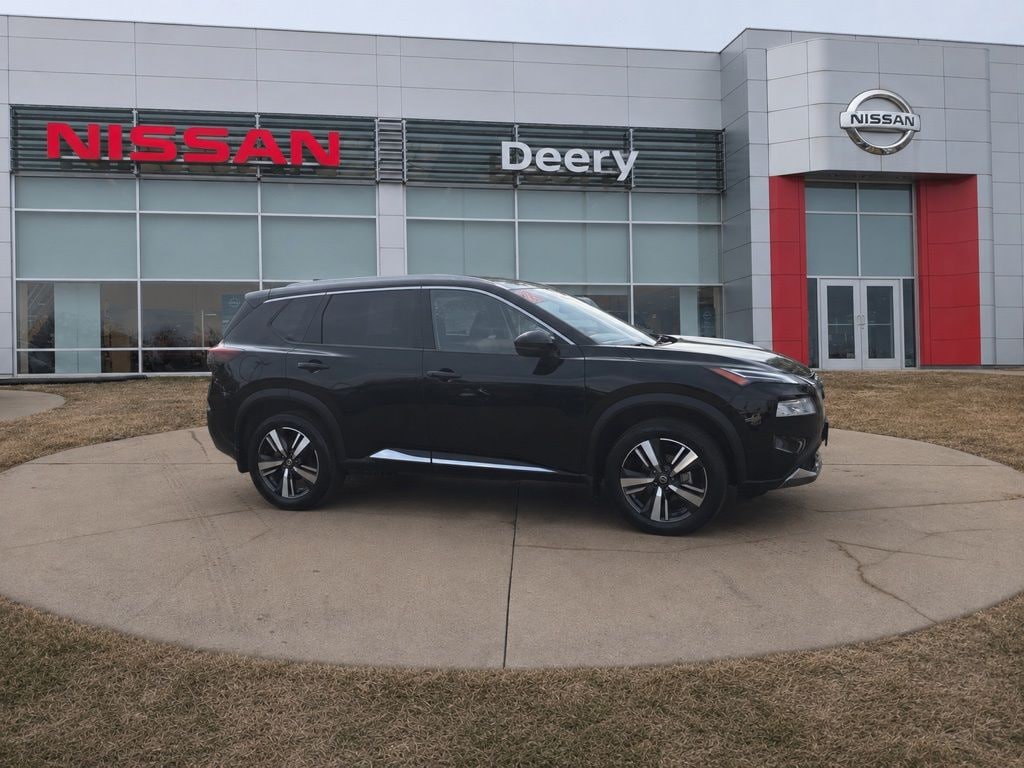 Used 2021 Nissan Rogue Platinum SUV