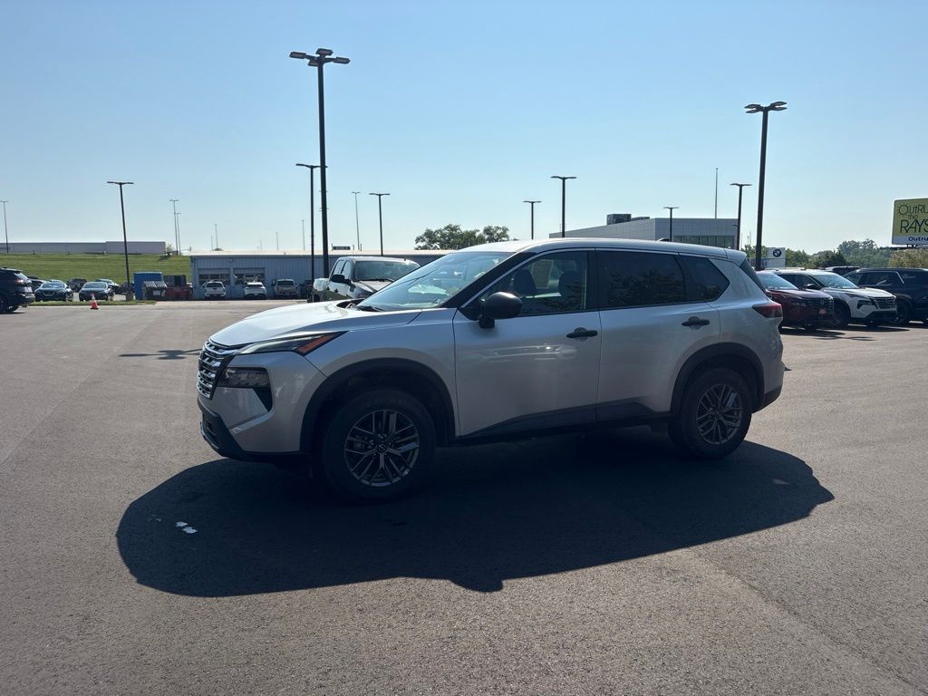 Used 2024 Nissan Rogue S SUV