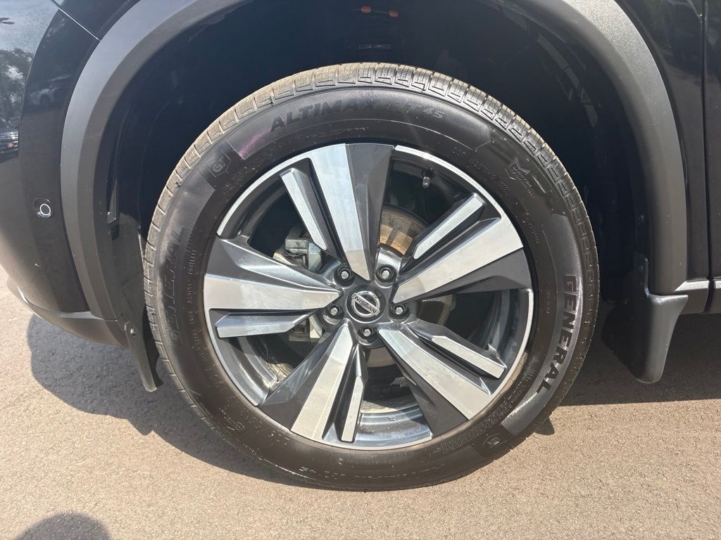 Used 2021 Nissan Rogue Platinum SUV