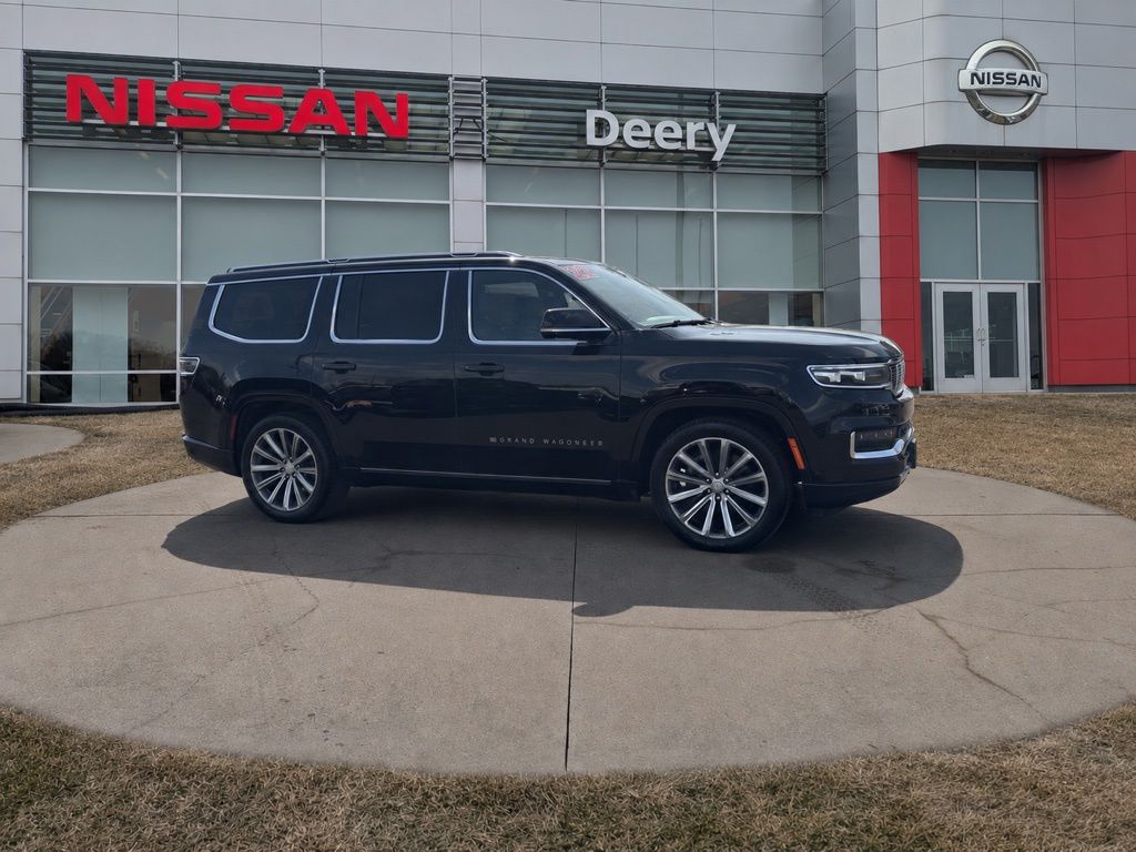 2022 Jeep Grand Wagoneer