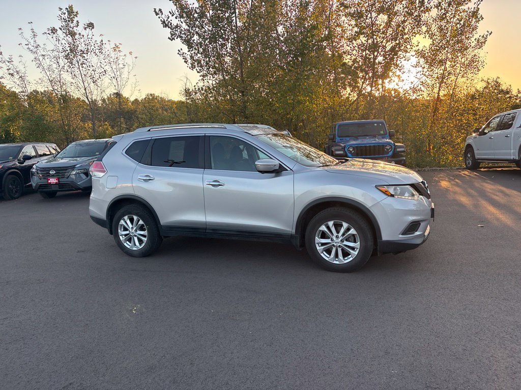 Used 2014 Nissan Rogue SV SUV
