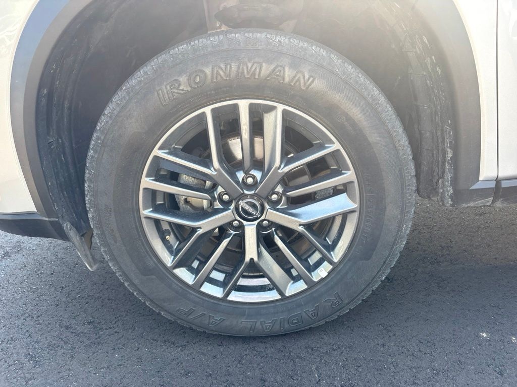 Used 2024 Nissan Rogue S SUV