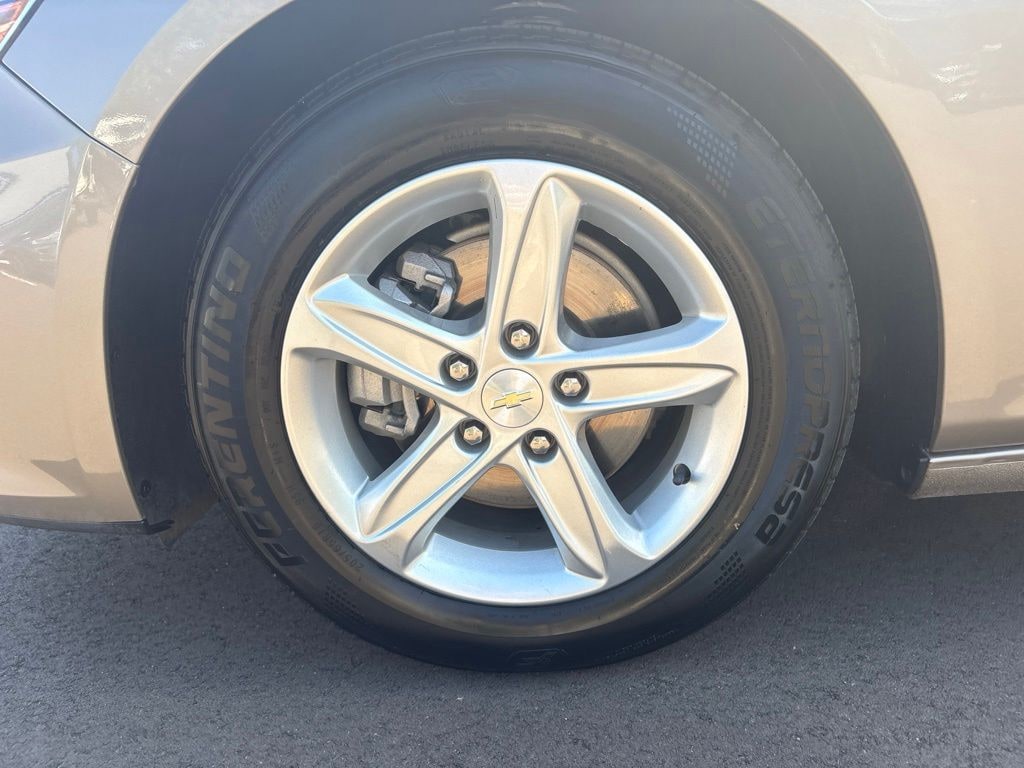 Used 2024 Chevrolet Malibu LS Sedan