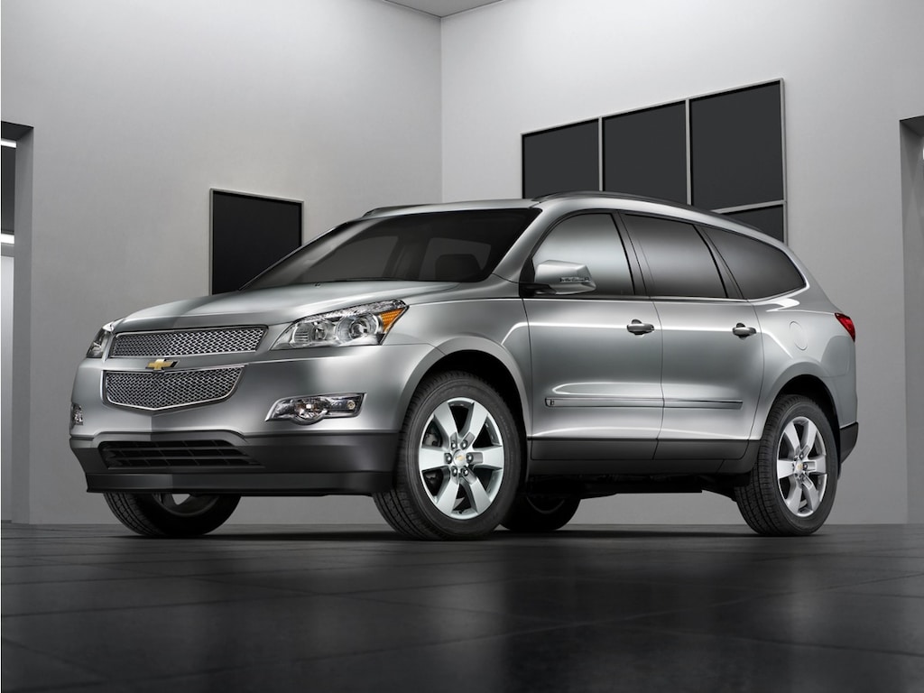 Used 2011 Chevrolet Traverse 2LT SUV