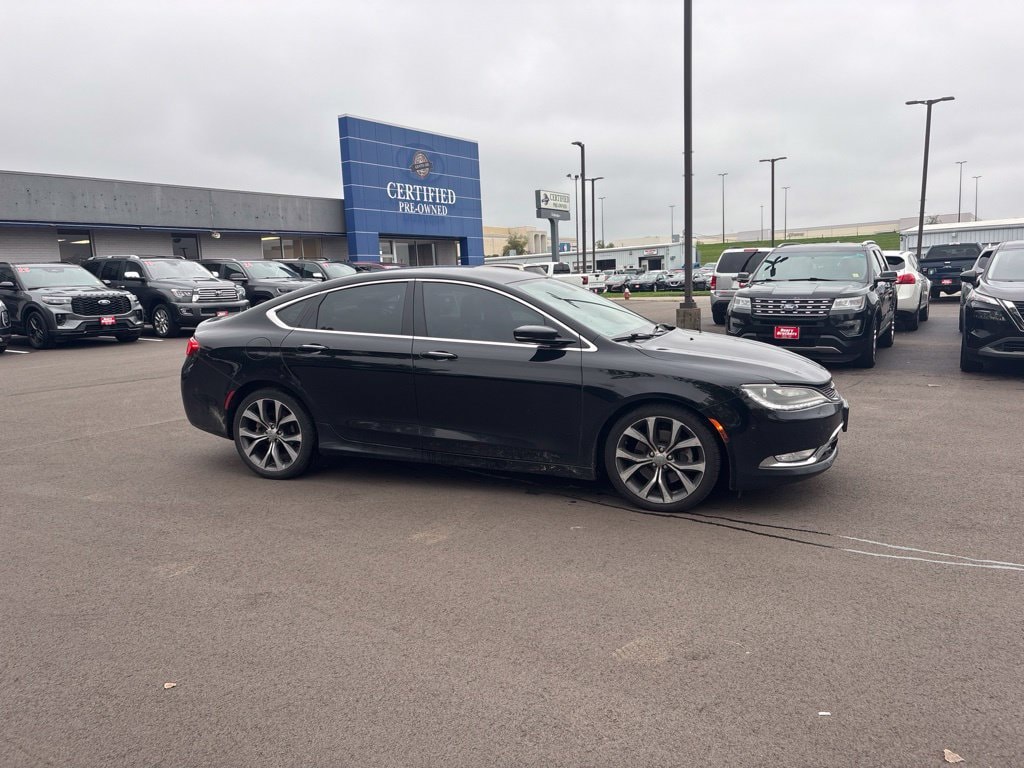 2015 Chrysler 200