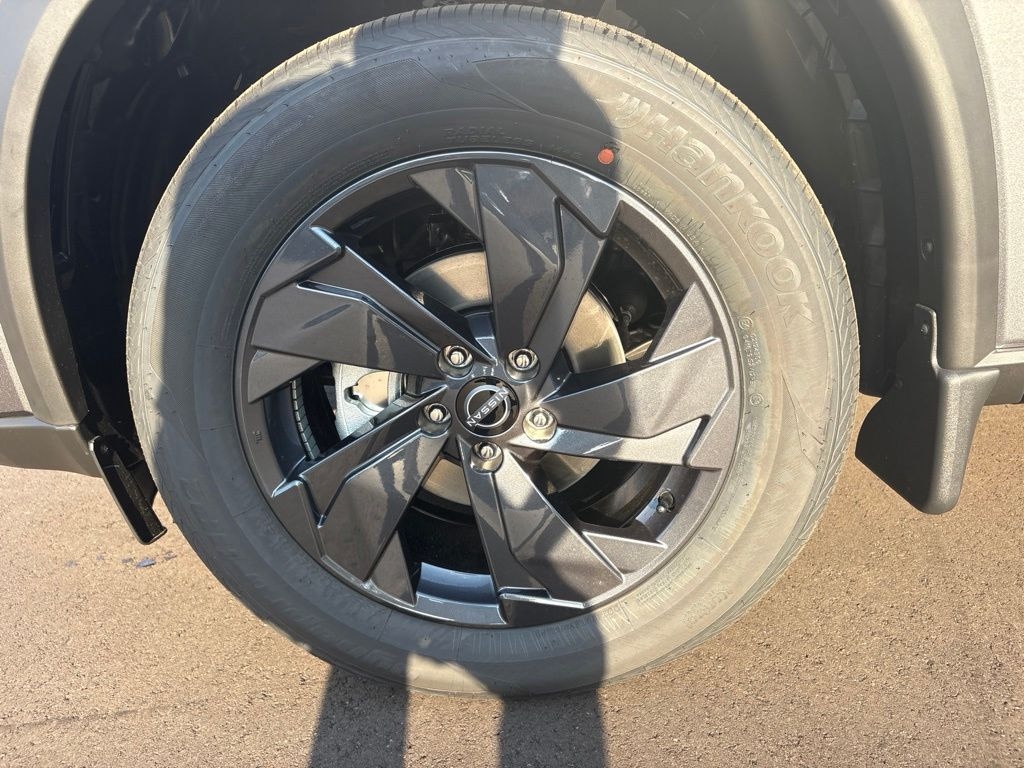 New 2026 Nissan Rogue SV SUV