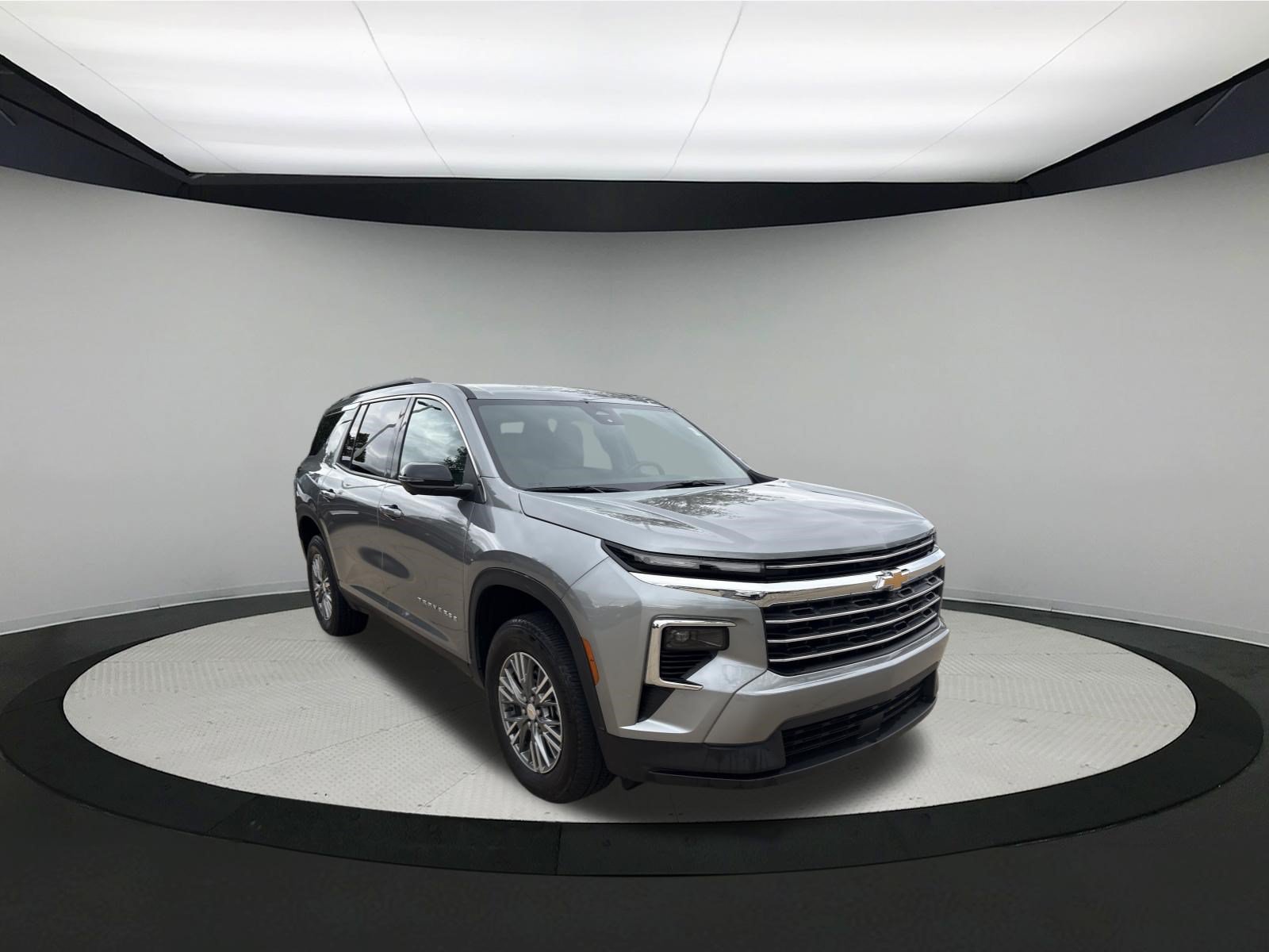 Used 2026 Chevrolet Traverse LT SUV