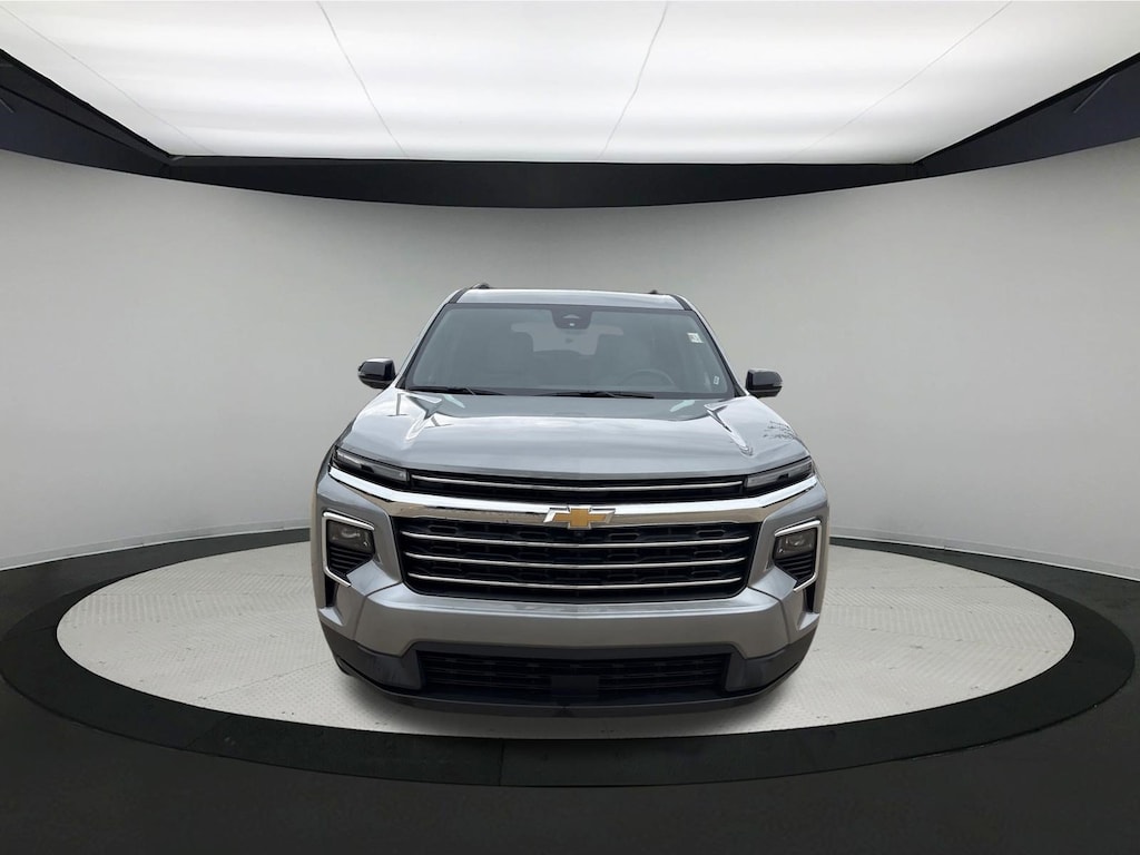 Used 2026 Chevrolet Traverse LT SUV